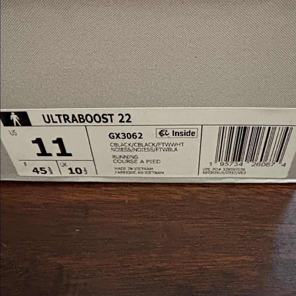 Adidas UltraBoost 22 Black Running Shoes.  SZ 11. - Picture 2 of 3